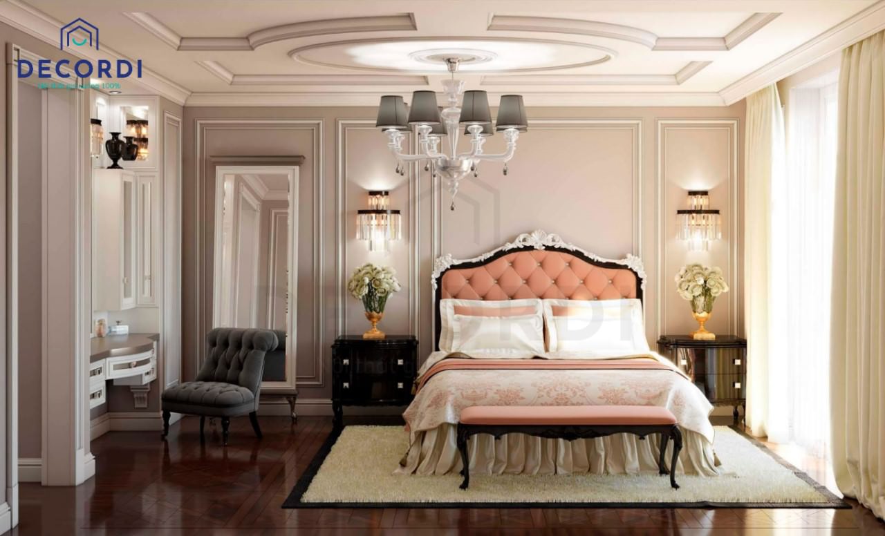 Không gian phòng ngủ mang đậm nét tân cổ điển với nội thất được chạm khắc tỉ mỉ