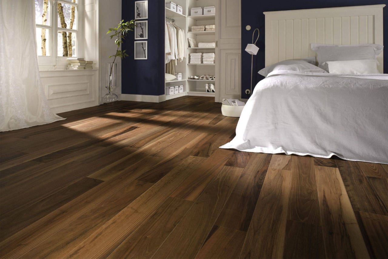 Lót sàn gỗ tăng tính thẩm mỹ cho toàn bộ căn phòng