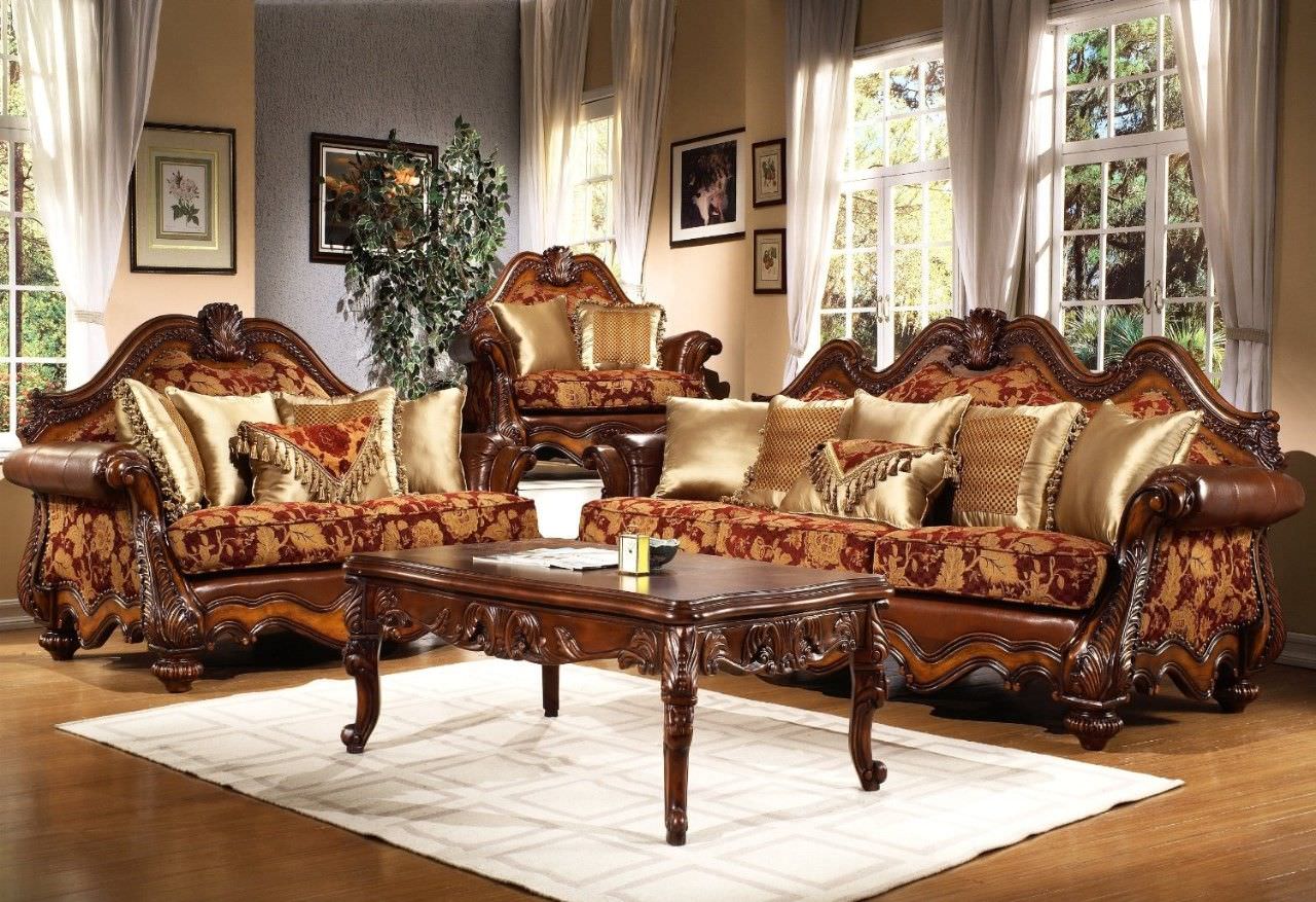Bộ sofa màu gỗ quý kết hợp nệm bọc dày êm ái đem lại sự thoải mái cho gia chủ