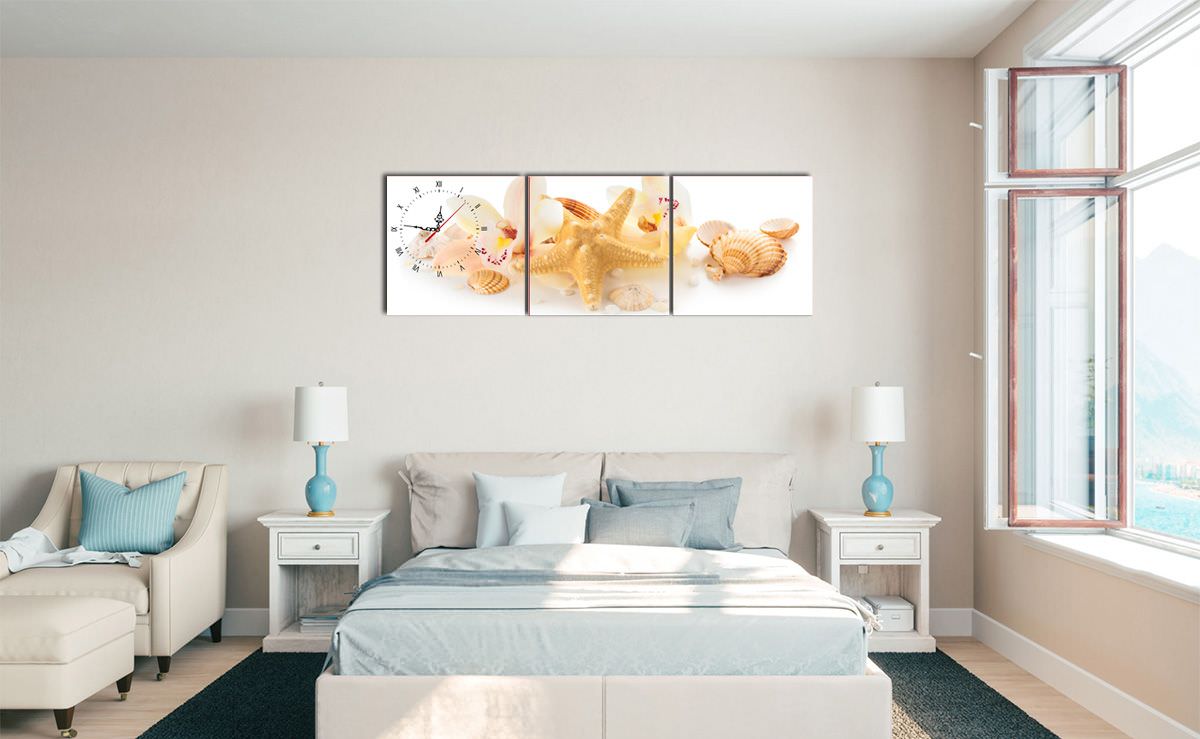 Trang trí phòng ngủ bằng bộ 3 khung ảnh sao biển màu vàng hợp với mệnh Kim