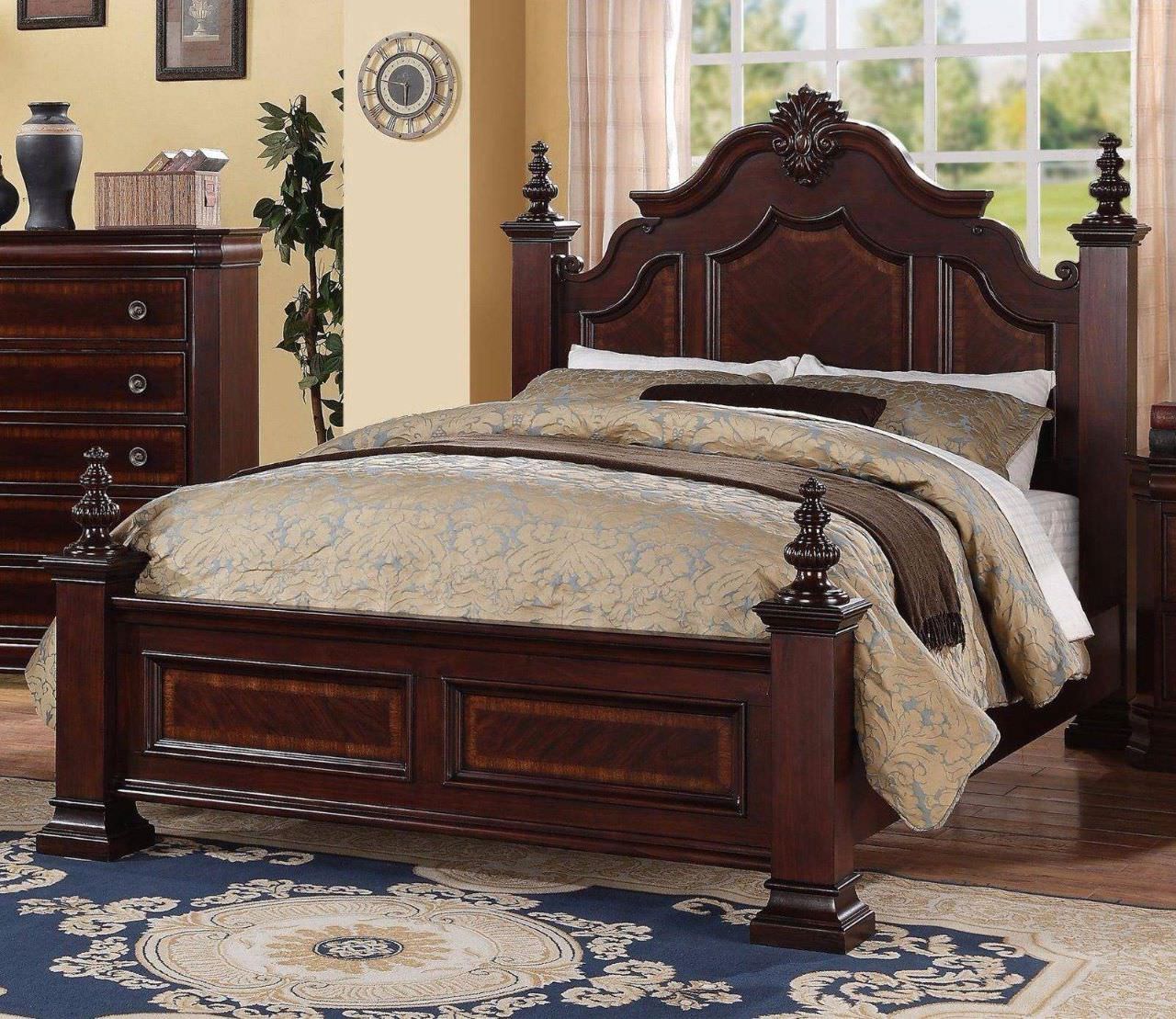 Mẫu giường ngủ mang phong cách vintage với chất liệu gỗ tự nhiên bền đẹp