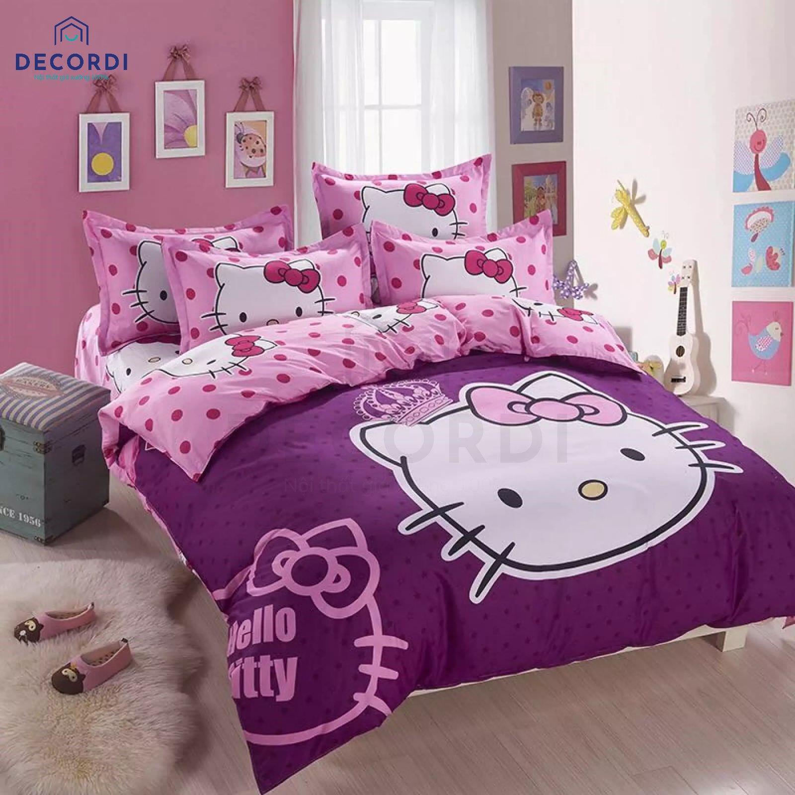 Trang trí phòng ngủ cho bạn gái với bộ ga giường hello kitty màu hồng và màu tím, bạn có thể sử dụng cả 2 mặt đều được