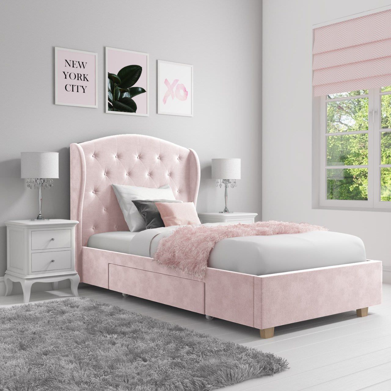Giường đơn thiết kế theo phong cách tân cổ điển với lớp bọc nhung sang trọng