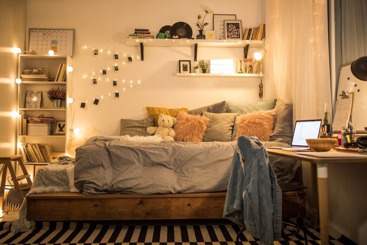 Tối ưu ánh sáng phòng ngủ chill đơn giản bằng đèn led